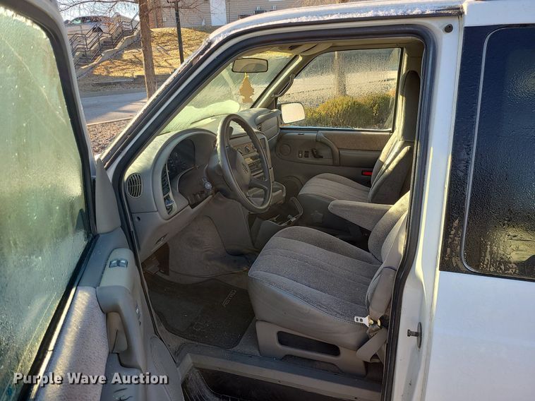 image for item JG9440 1998 Chevrolet Astro  van