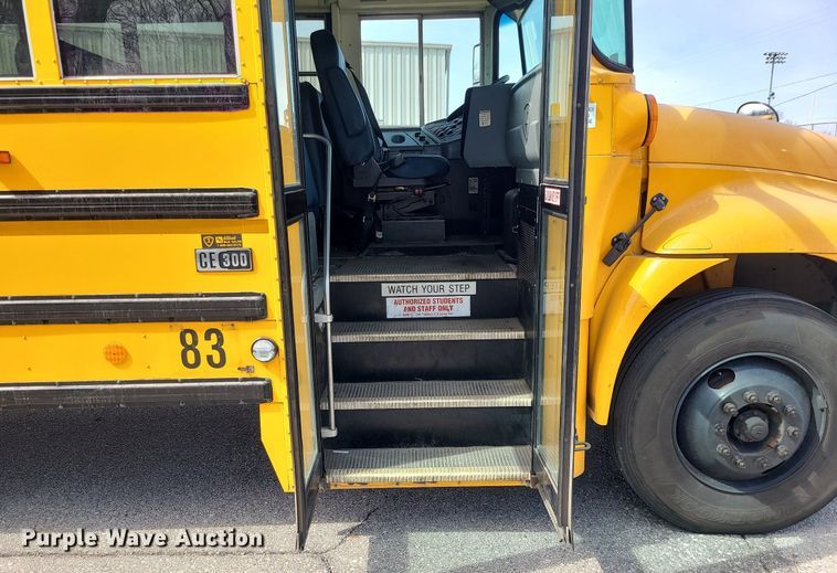 image for item JG9599 2007 IC PB105  school bus