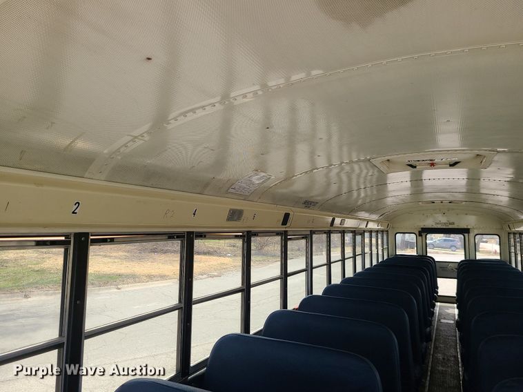 image for item JG9599 2007 IC PB105  school bus