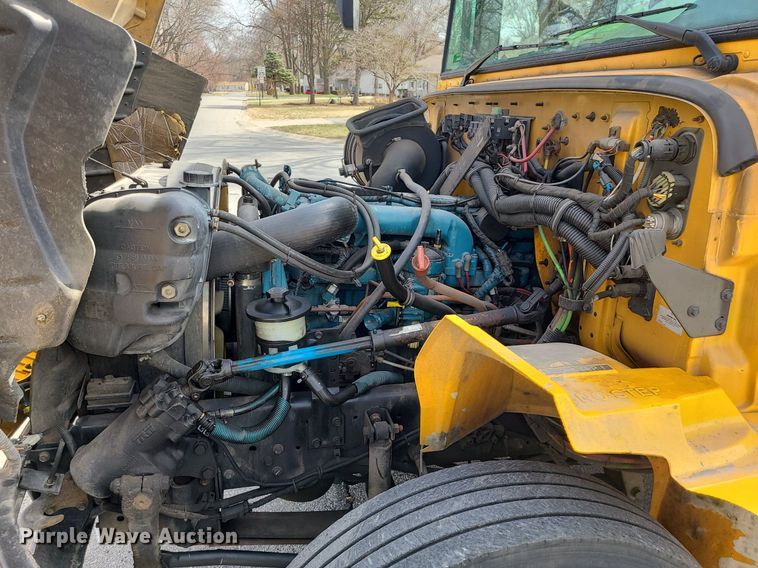 image for item JG9599 2007 IC PB105  school bus