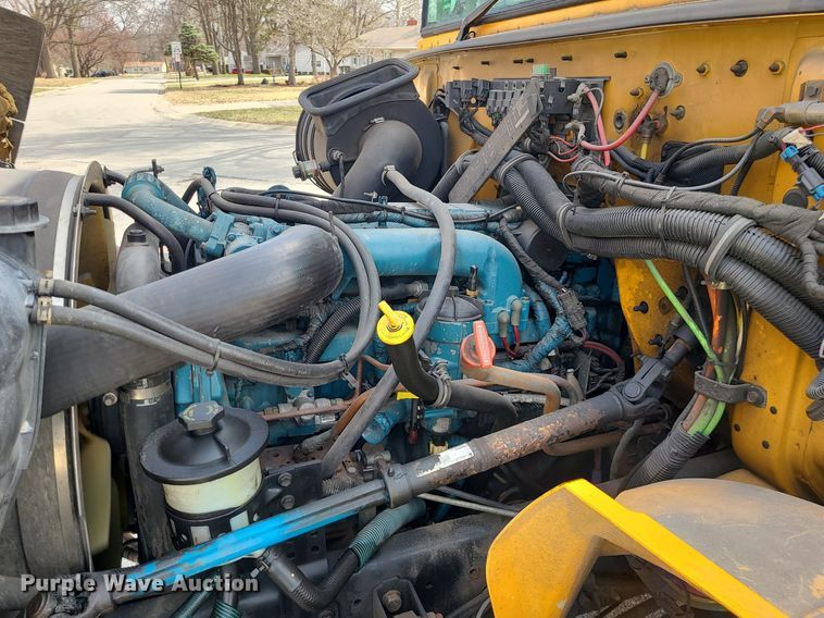 image for item JG9599 2007 IC PB105  school bus