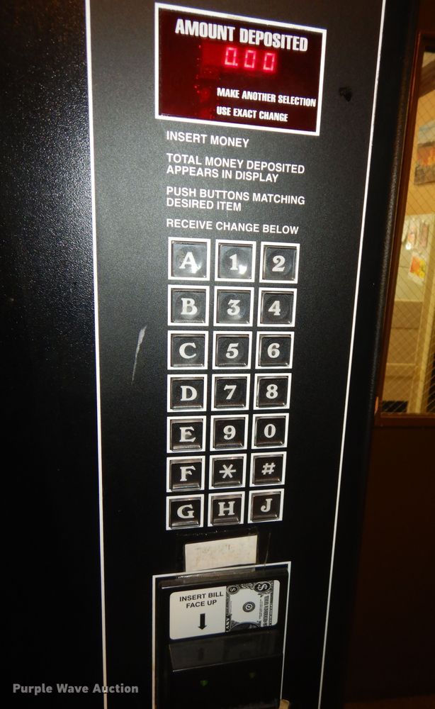 image for item JQ9809 FMI 3132  snack vending machine