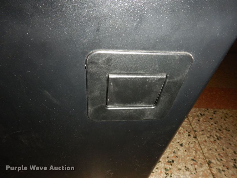 image for item JQ9809 FMI 3132  snack vending machine