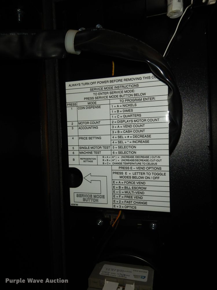 image for item JQ9809 FMI 3132  snack vending machine