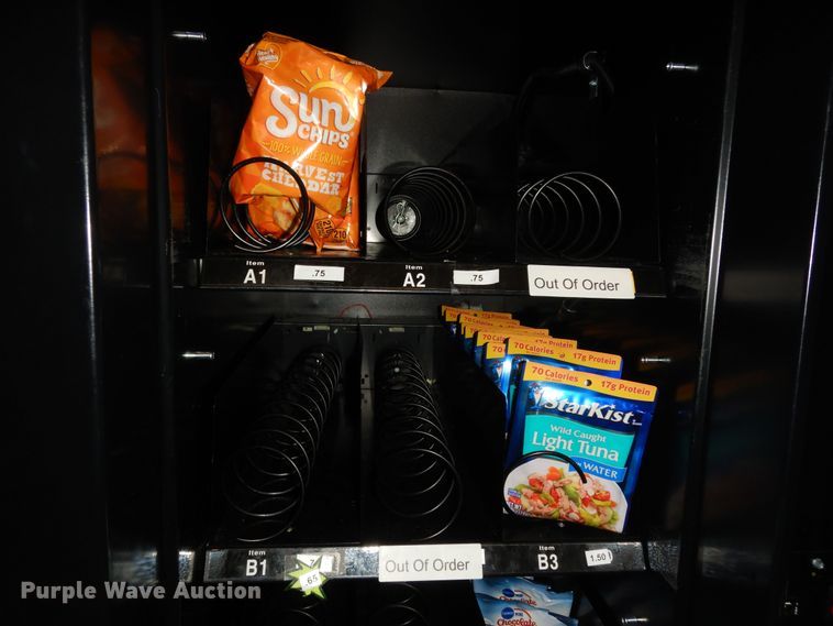 image for item JQ9809 FMI 3132  snack vending machine