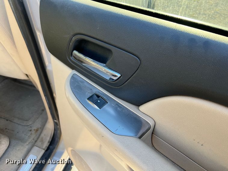 image for item JU9691 2007 Chevrolet Tahoe LS  SUV