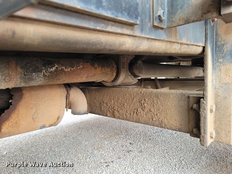 image for item KD9280 1995 International 4900  refuse truck