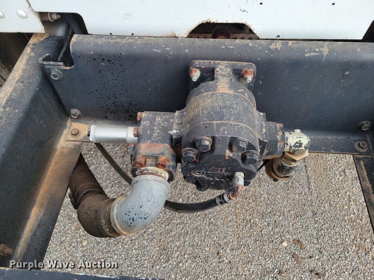 image for item KD9280 1995 International 4900  refuse truck