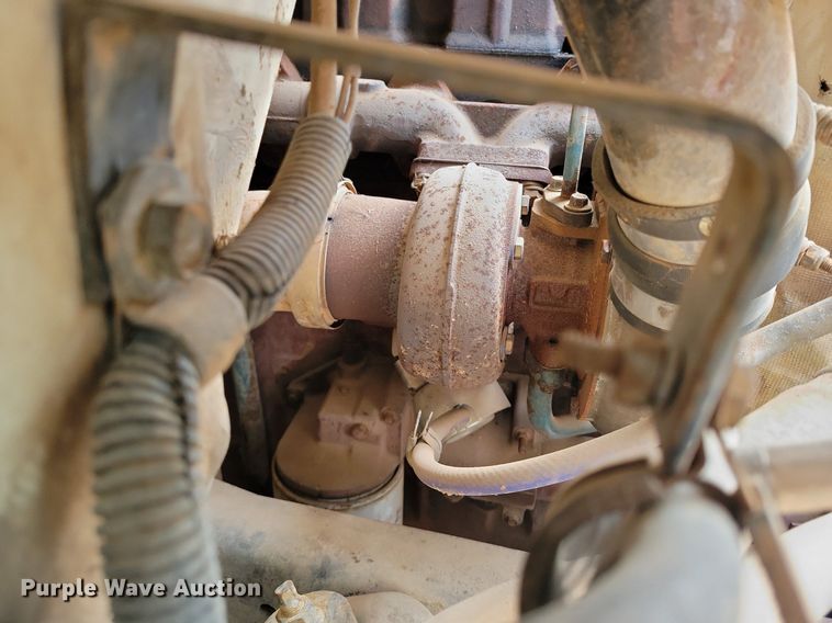 image for item KD9280 1995 International 4900  refuse truck