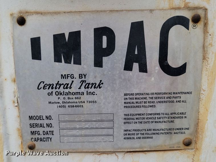 image for item KD9280 1995 International 4900  refuse truck