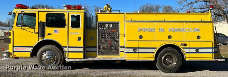 image for item KR9548 1986 Sutphen Deluge  pumper fire truck