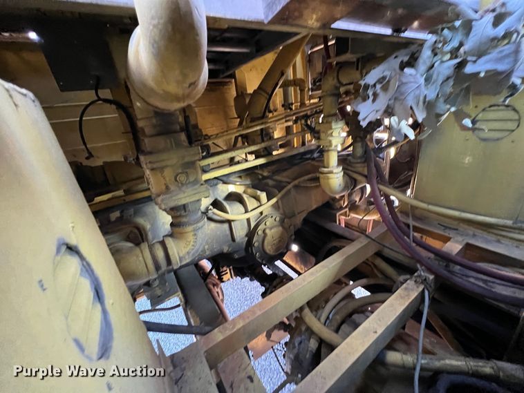 image for item KR9548 1986 Sutphen Deluge  pumper fire truck