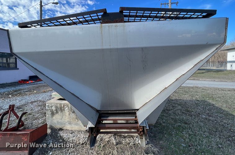 image for item KR9562 Warren E/AC2420A  spreader