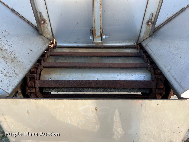 image for item KR9562 Warren E/AC2420A  spreader