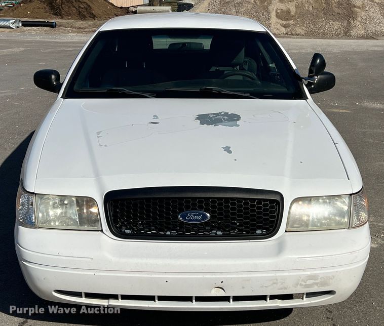 image for item KR9563 2011 Ford Crown Victoria Police Interceptor