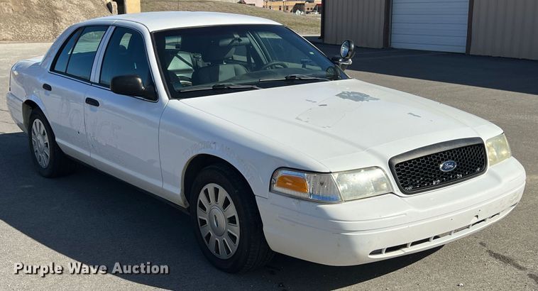 image for item KR9563 2011 Ford Crown Victoria Police Interceptor