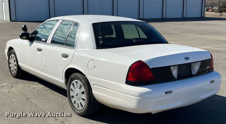 image for item KR9563 2011 Ford Crown Victoria Police Interceptor