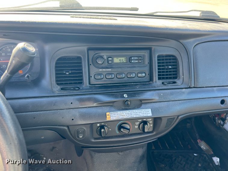 image for item KR9563 2011 Ford Crown Victoria Police Interceptor