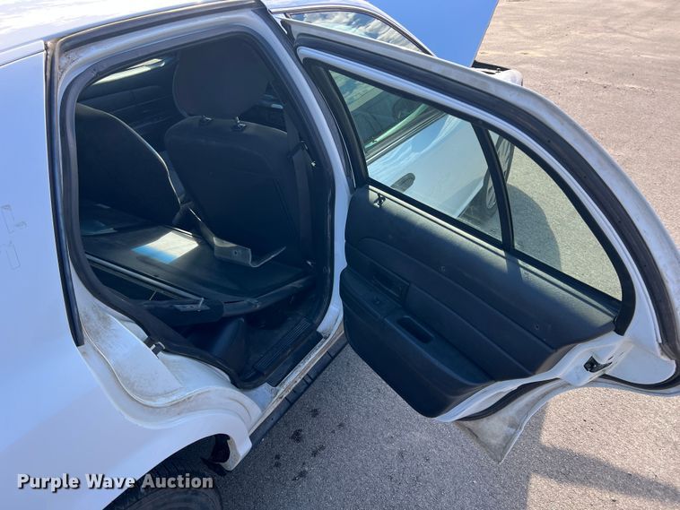 image for item KR9563 2011 Ford Crown Victoria Police Interceptor