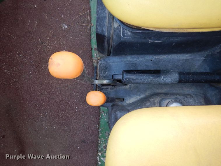 image for item KS9375 2010 John Deere Gator TX 4x2  utility vehicle