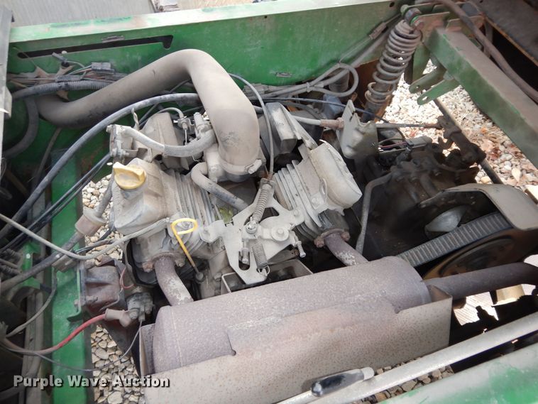 image for item KS9375 2010 John Deere Gator TX 4x2  utility vehicle