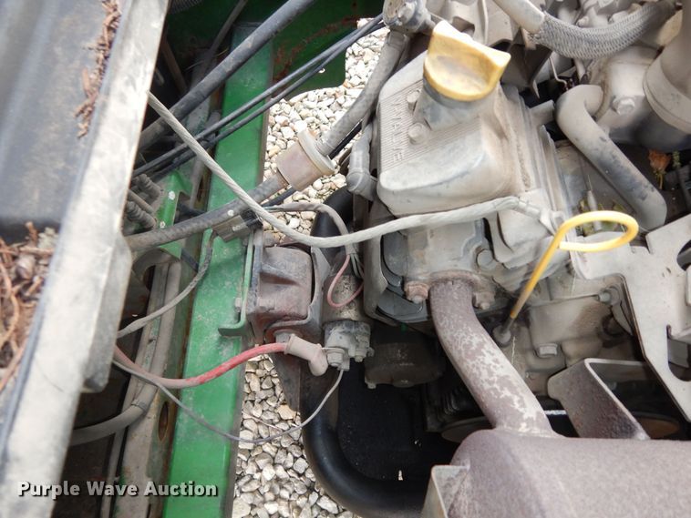 image for item KS9375 2010 John Deere Gator TX 4x2  utility vehicle