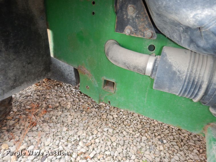 image for item KS9375 2010 John Deere Gator TX 4x2  utility vehicle