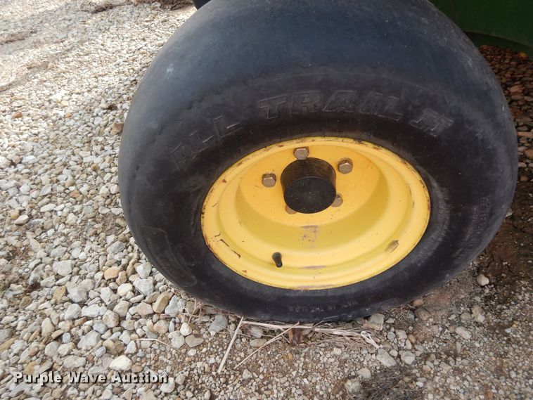 image for item KS9375 2010 John Deere Gator TX 4x2  utility vehicle