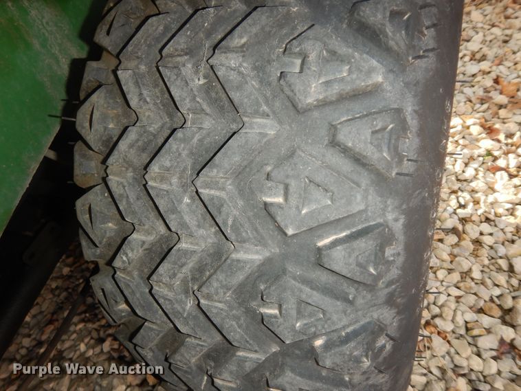 image for item KS9375 2010 John Deere Gator TX 4x2  utility vehicle