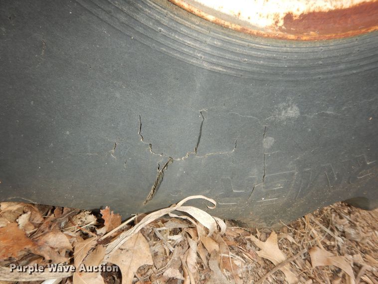 image for item KS9417 Wildcat LS117A  compost turner