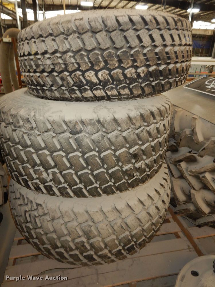 image for item KS9419 (3) tires