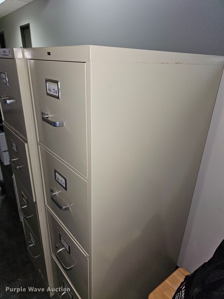 image for item KS9439 (2) metal file cabinets