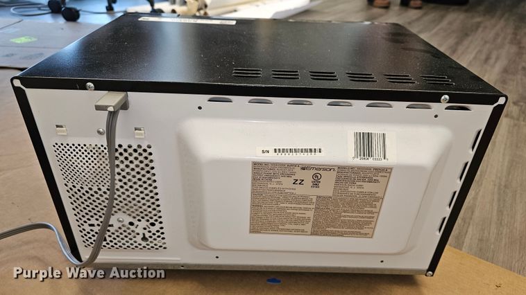 image for item KS9450 Emerson  microwave