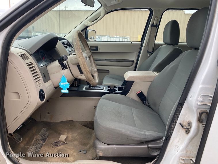 image for item KV9691 2010 Ford Escape  SUV