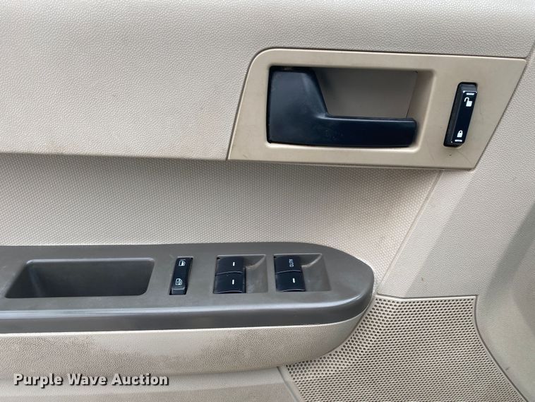 image for item KV9691 2010 Ford Escape  SUV