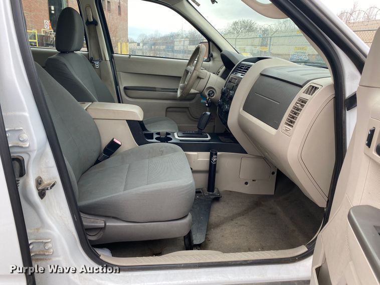 image for item KV9691 2010 Ford Escape  SUV