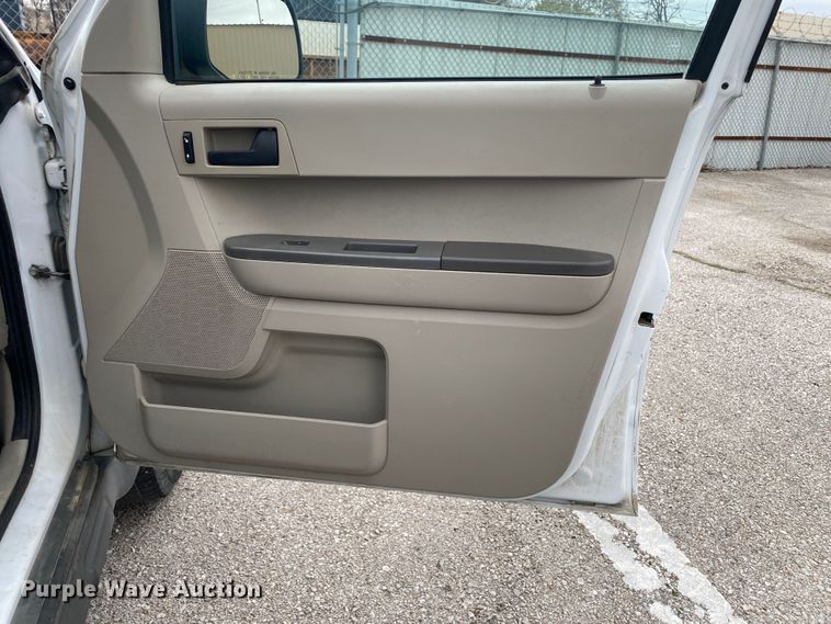 image for item KV9691 2010 Ford Escape  SUV