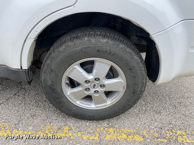 image for item KV9691 2010 Ford Escape  SUV