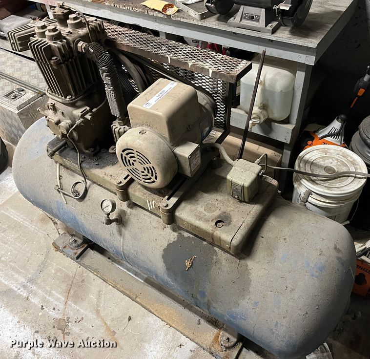 image for item LA9820 Air compressor