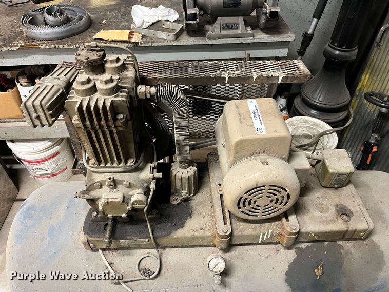 image for item LA9820 Air compressor