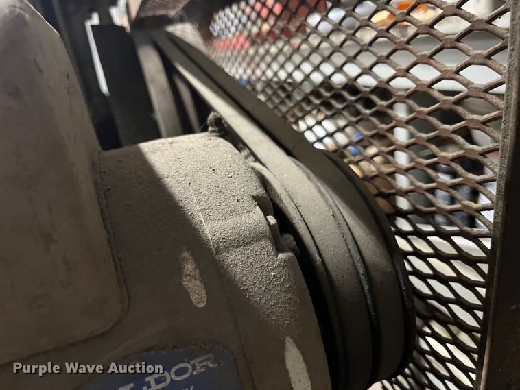 image for item LA9820 Air compressor