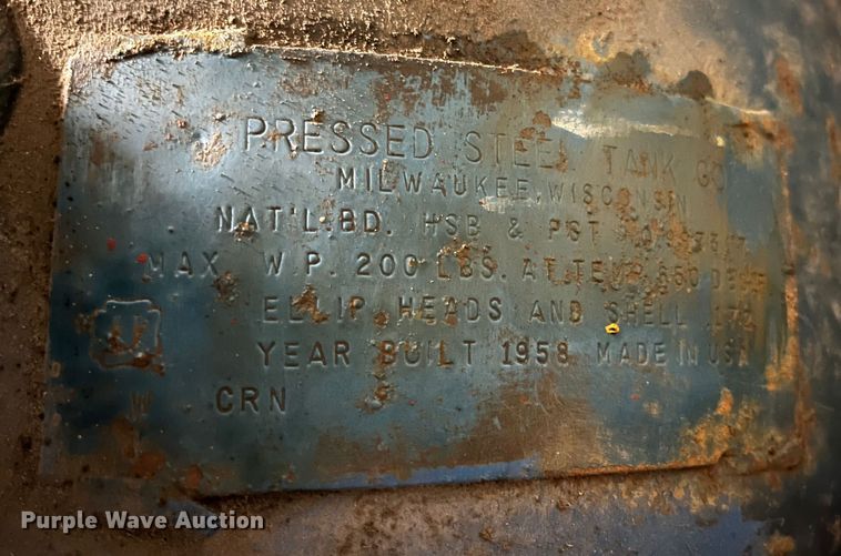 image for item LA9820 Air compressor