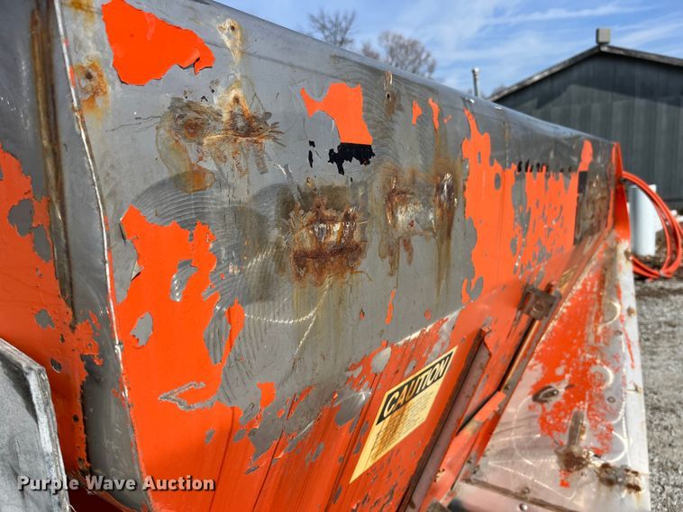 image for item LA9822 salt spreader