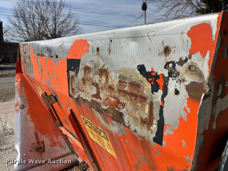 image for item LA9822 salt spreader