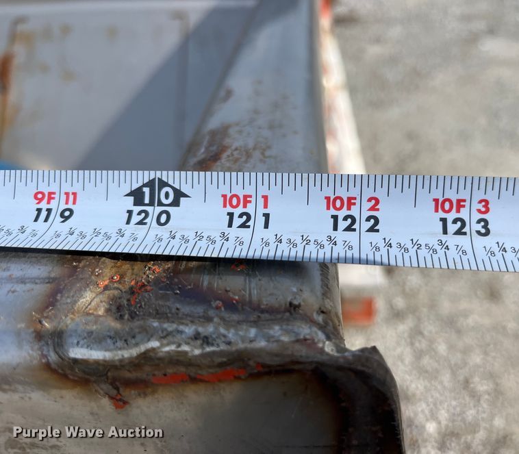 image for item LA9822 salt spreader