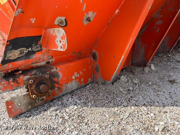 image for item LA9822 salt spreader