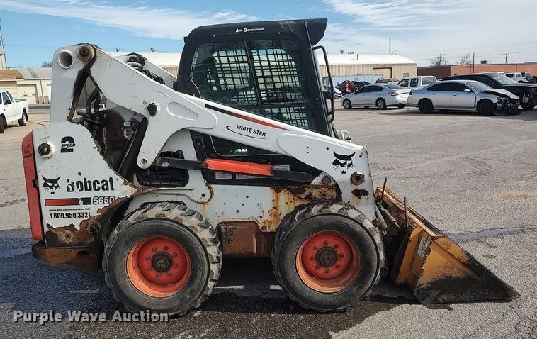 image for item LG9590 2010 Bobcat S650  skid steer loader