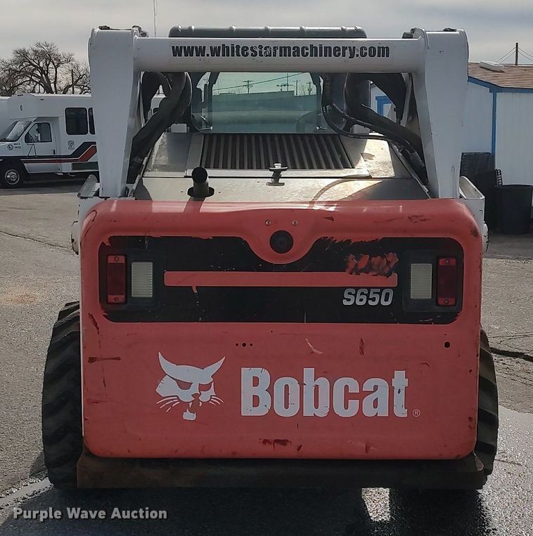 image for item LG9590 2010 Bobcat S650  skid steer loader