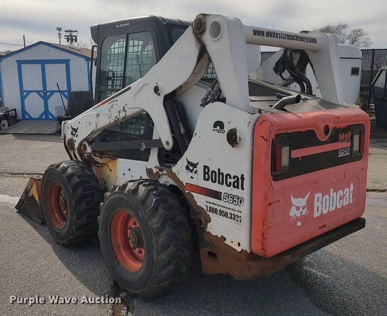 image for item LG9590 2010 Bobcat S650  skid steer loader