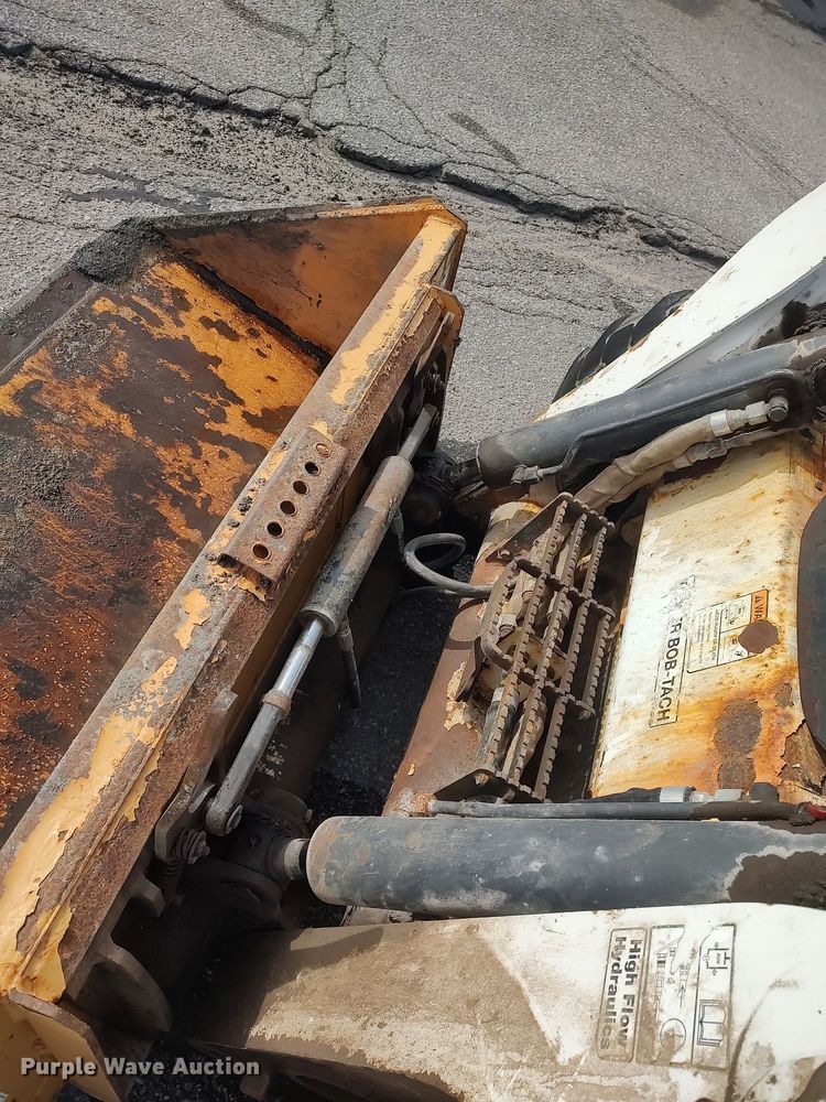 image for item LG9590 2010 Bobcat S650  skid steer loader